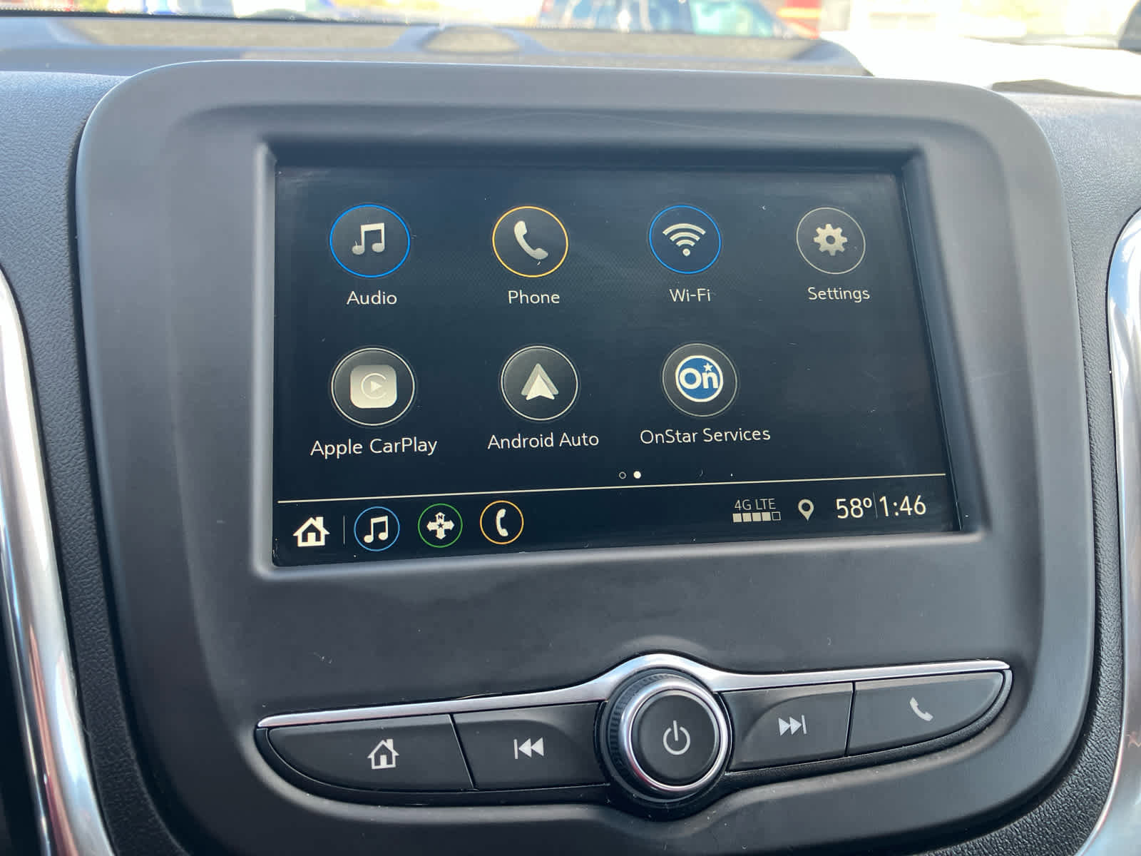 Used 2019 Chevrolet Equinox LT image 18