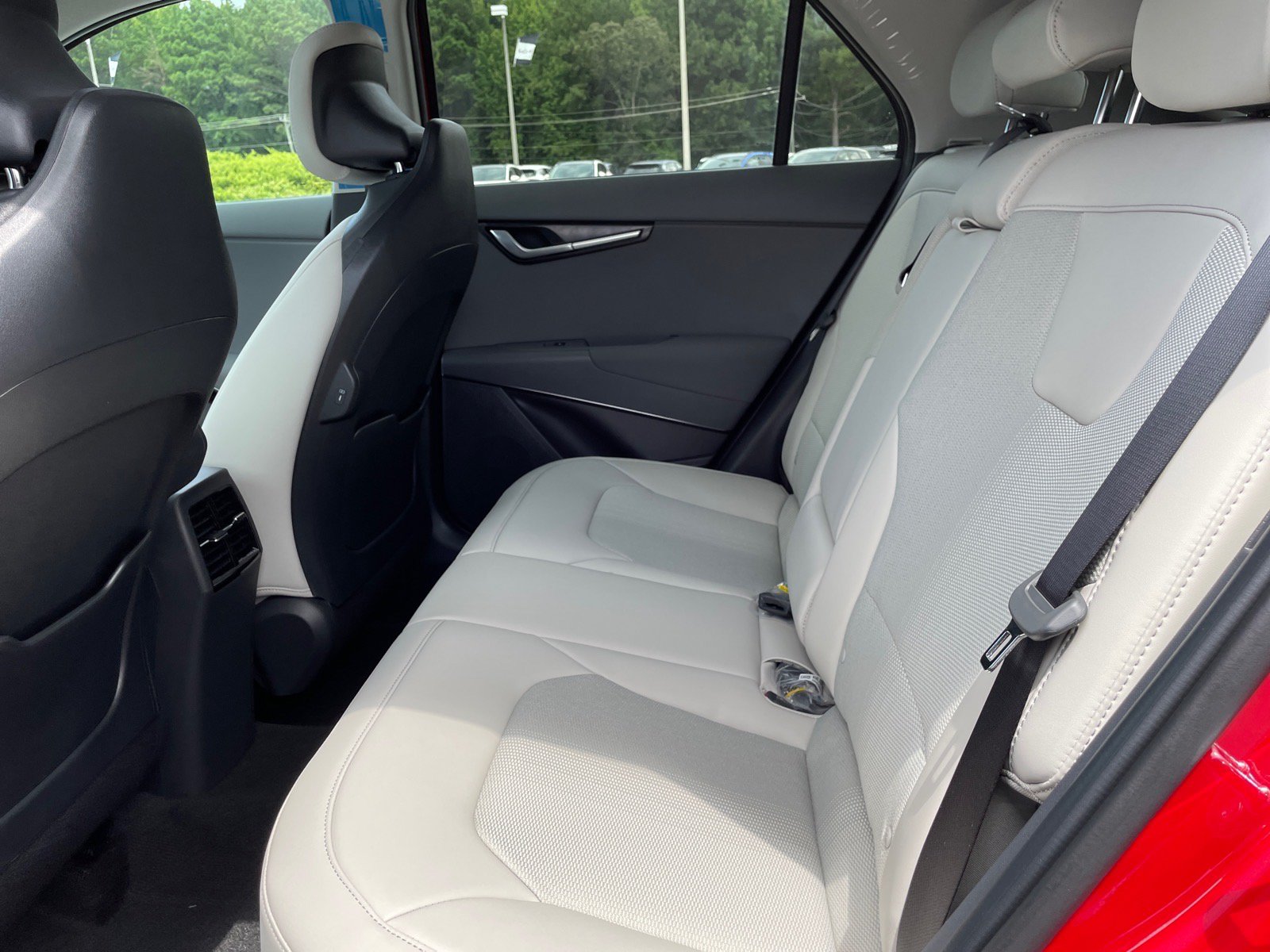New 2026 Kia Niro EX w/ EX Premium Package FWD image 11