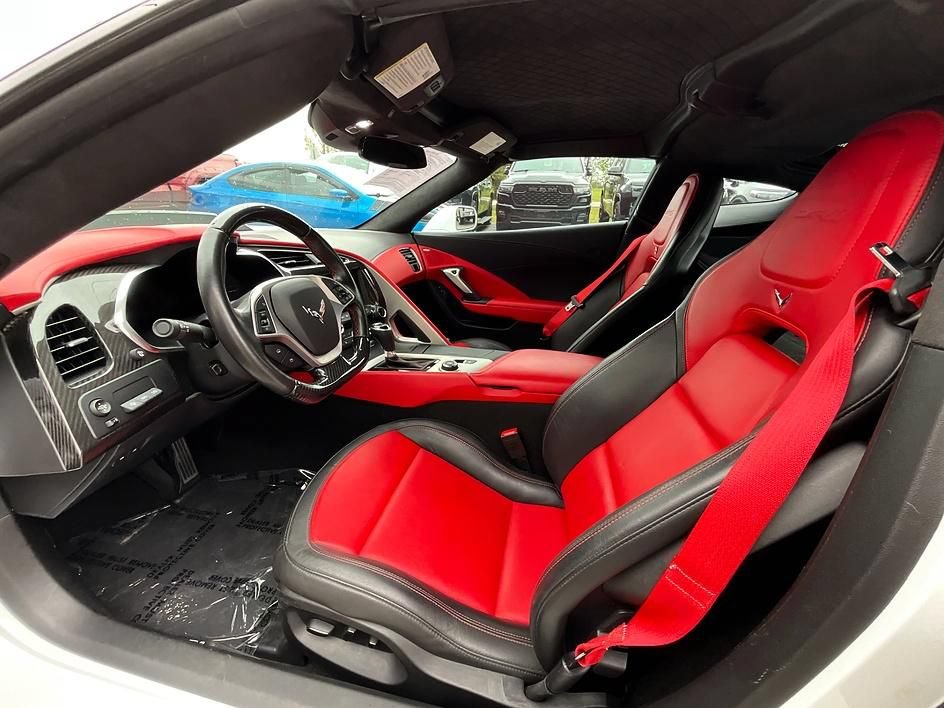 Used 2019 Chevrolet Corvette ZR1 RWD image 15