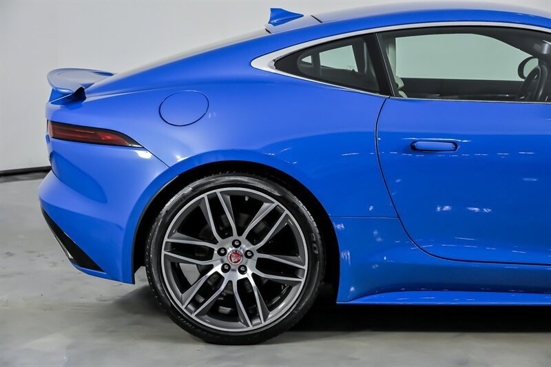 Used 2018 Jaguar F-TYPE R-Dynamic AWD/4WD image 13