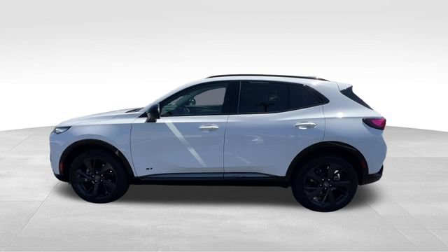 Used 2025 Buick Envision Sport Touring AWD/4WD image 3