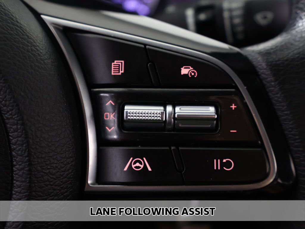 Certified 2023 Kia Forte LXS FWD image 3