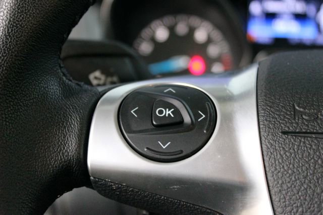 Used 2013 Ford Focus SE FWD image 15