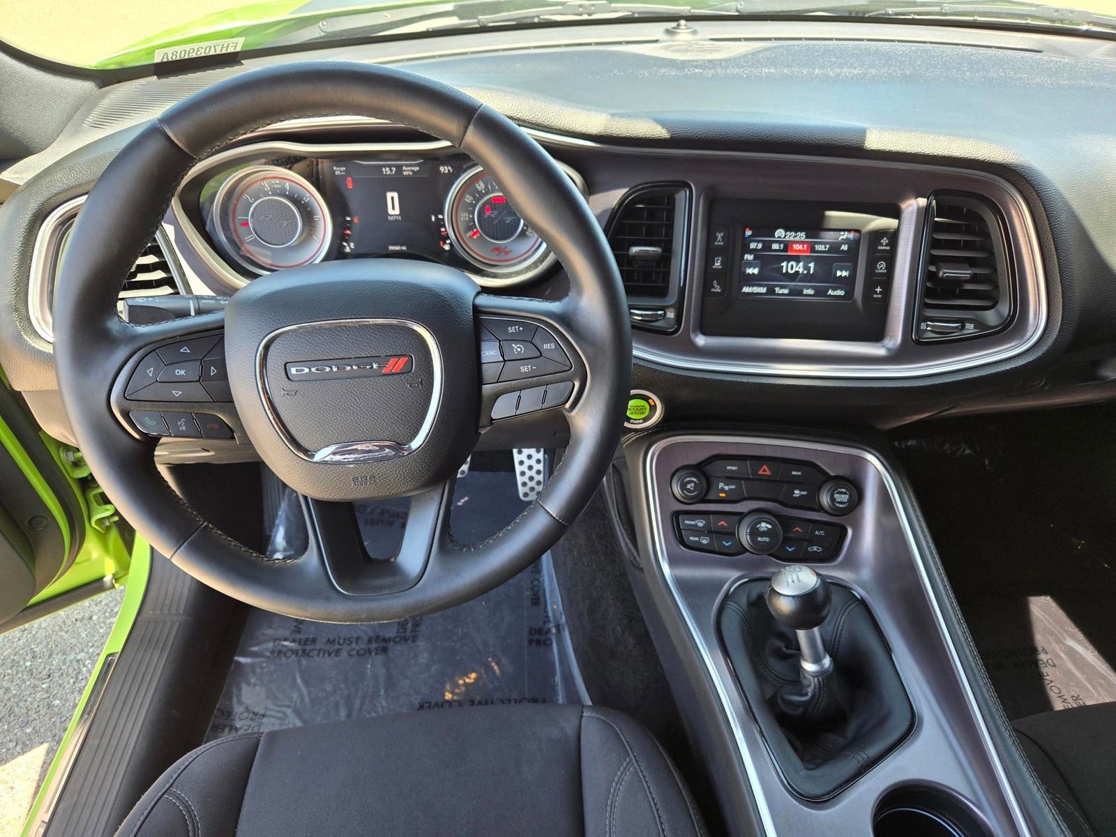 Used 2015 Dodge Challenger R/T w/ Quick Order Package 22B R/T RWD image 11