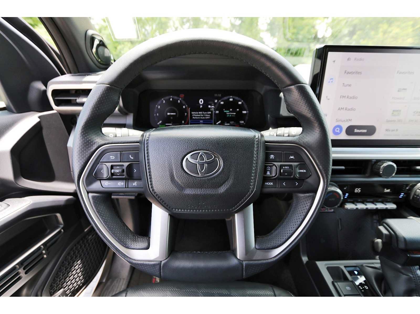 Used 2025 Toyota 4Runner TRD Off-Road Premium AWD/4WD image 13