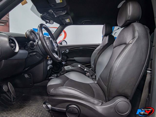 Used 2009 MINI Cooper John Cooper Works image 14