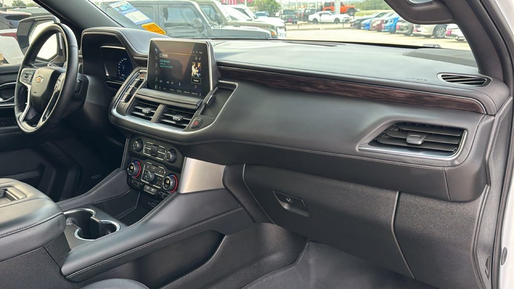 Used 2023 Chevrolet Tahoe LT w/ Luxury Package RWD image 34