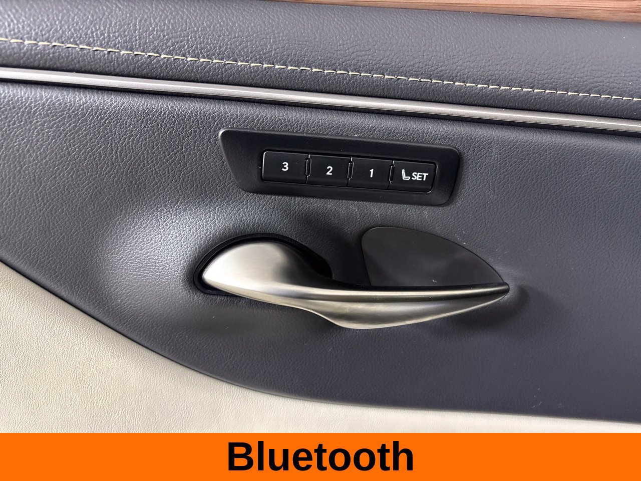 Used 2025 Lexus ES 350 w/ Premium Package FWD image 12