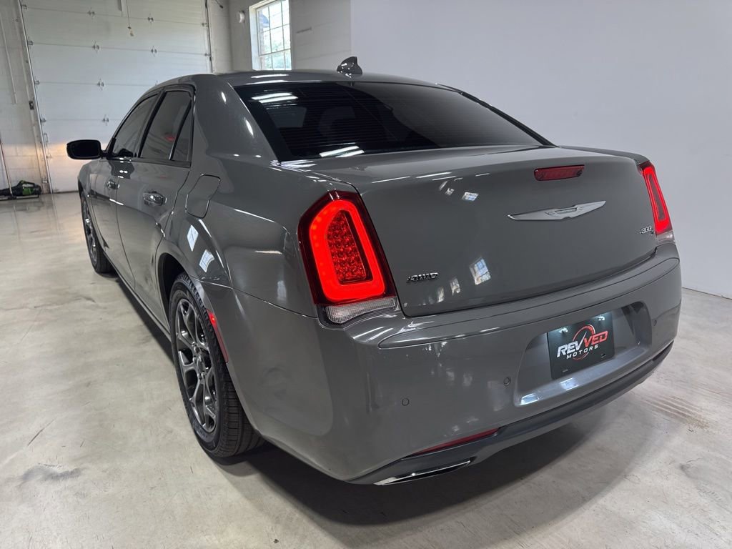 Used 2018 Chrysler 300 S w/ 300S Premium Group AWD/4WD image 5
