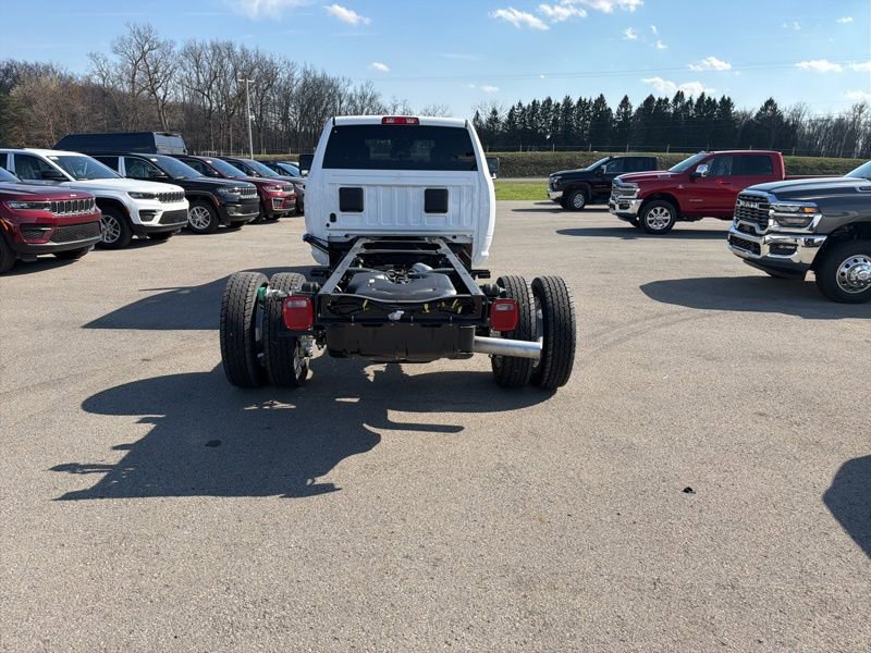 New 2026 RAM 5500 Tradesman w/ Chrome Appearance Group image 4