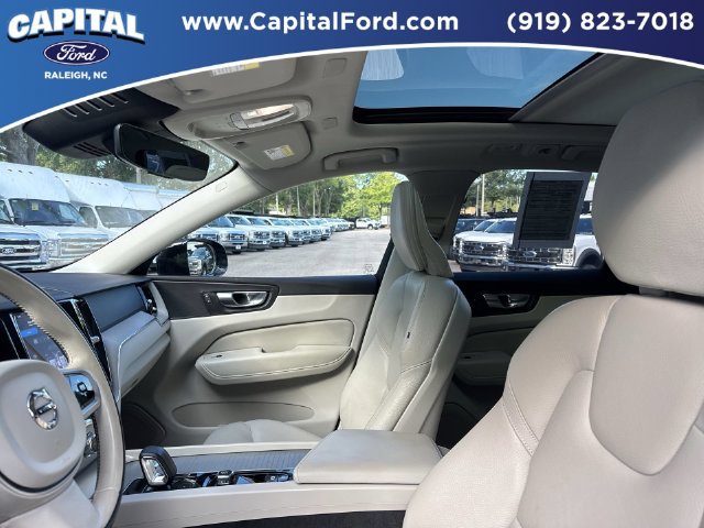 Used 2025 Volvo XC60 B5 Plus w/ Protection Package Premier AWD/4WD image 22
