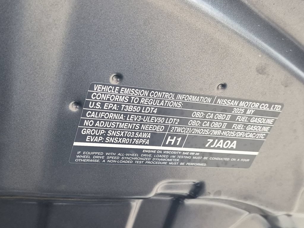 Certified 2025 Nissan Armada PRO-4X AWD/4WD image 41