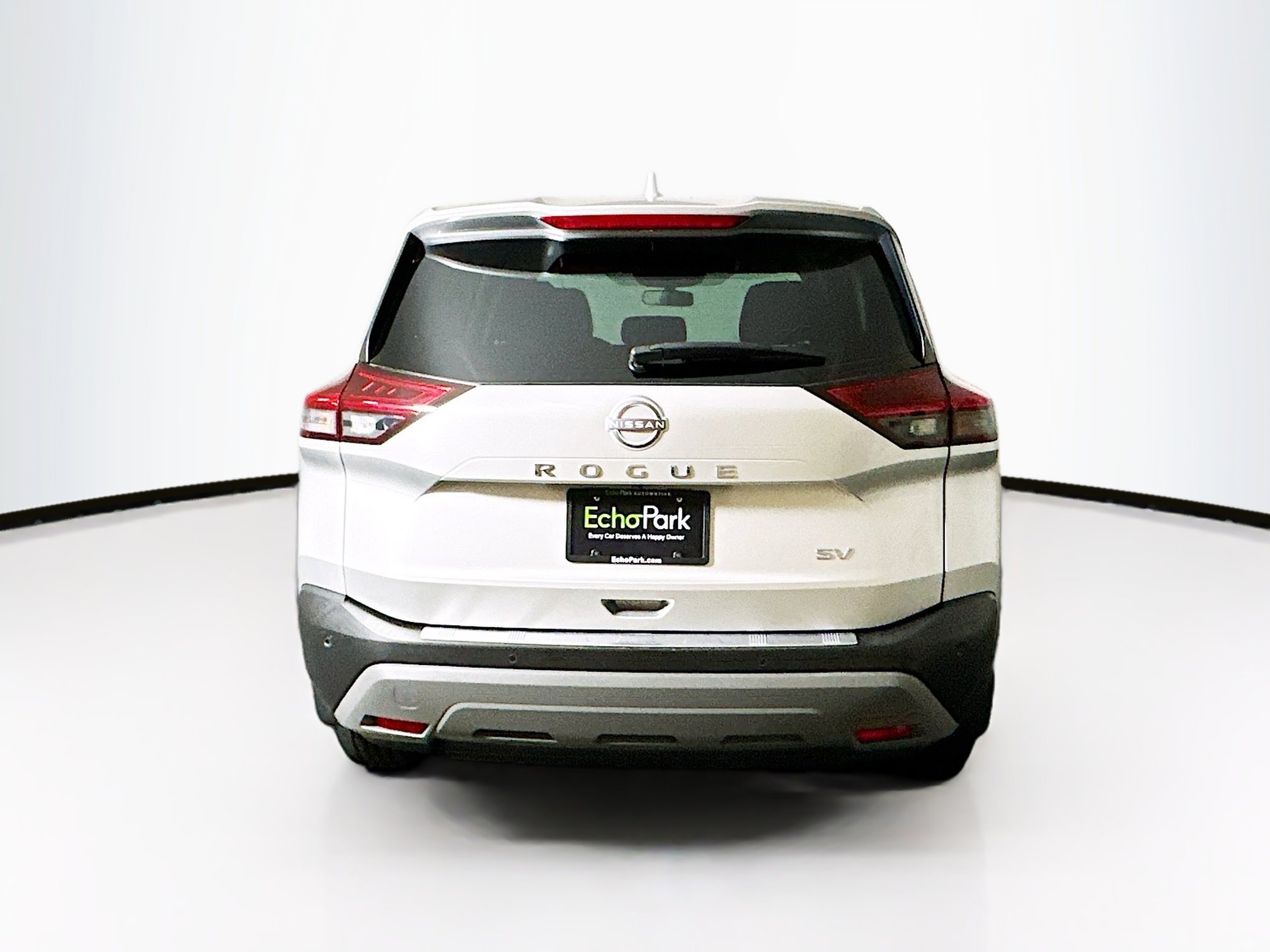 Used 2023 Nissan Rogue SV image 7