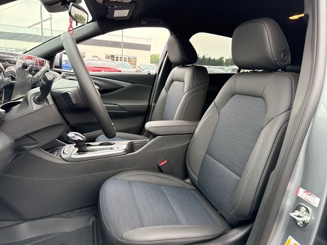 New 2026 Buick Envista Sport Touring w/ Convenience I Package FWD image 11