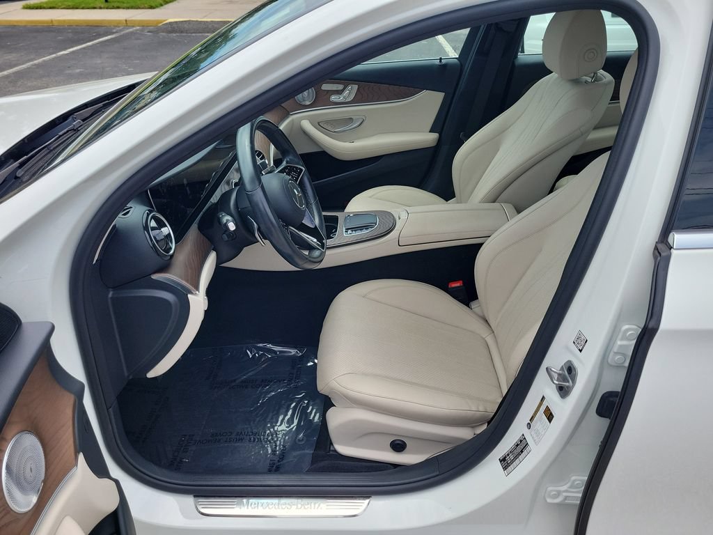 Used 2021 Mercedes-Benz E 350 4MATIC Sedan w/ Premium Package image 16