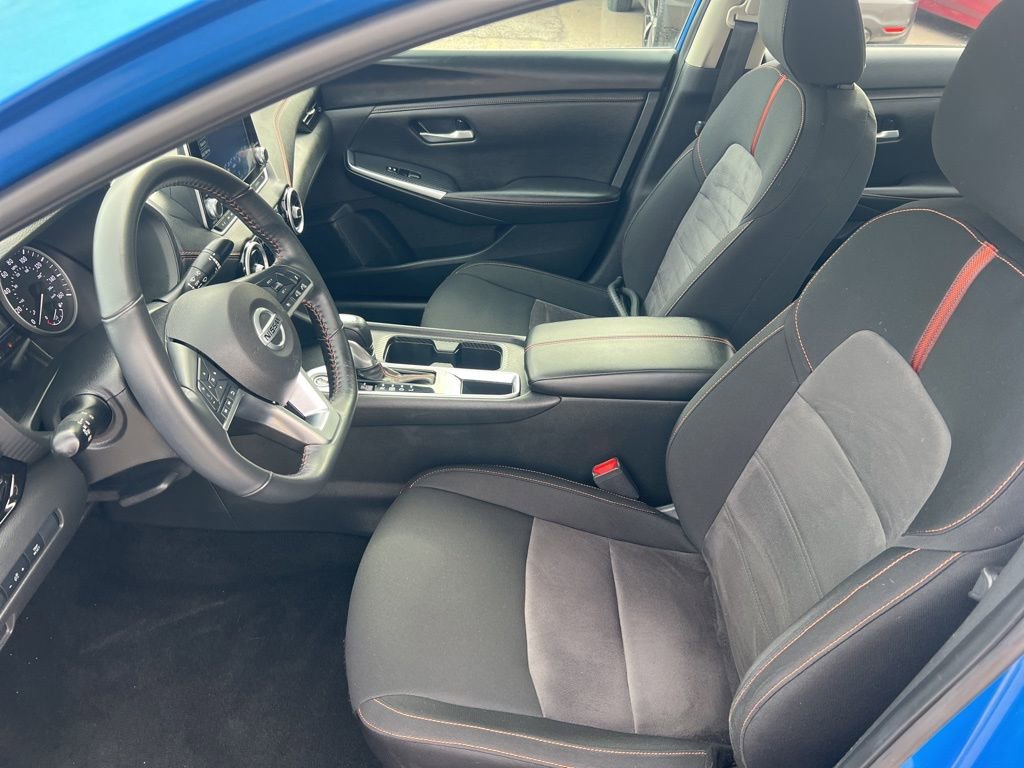 Certified 2023 Nissan Sentra SR w/ Electronics Package image 4