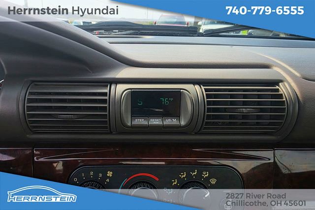 Used 2001 Chrysler Sebring LXi image 10