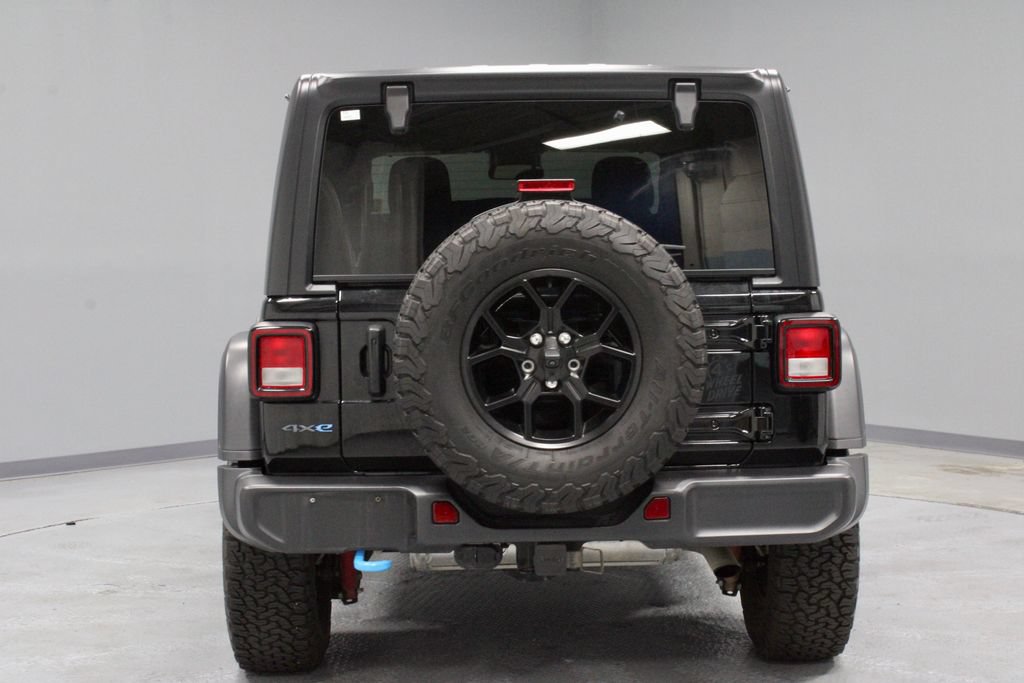 Used 2024 Jeep Wrangler Unlimited AWD/4WD image 10