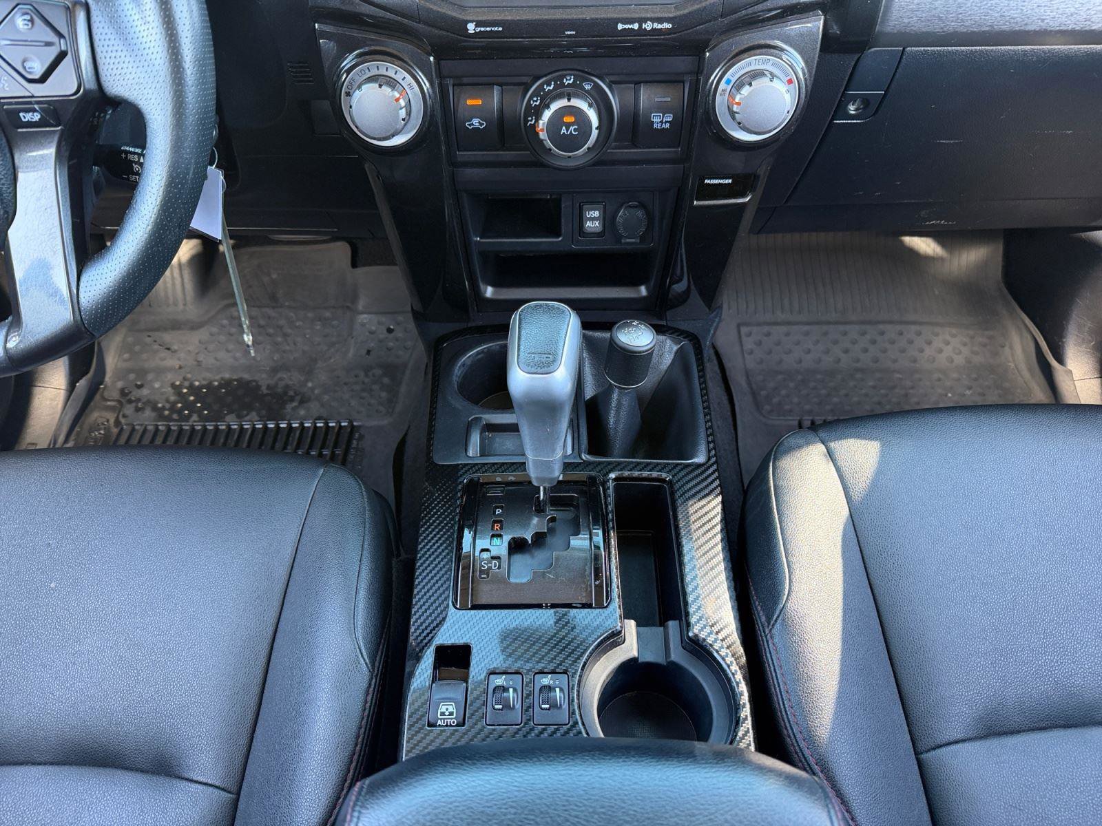 Used 2019 Toyota 4Runner TRD Off-Road Premium AWD/4WD image 11