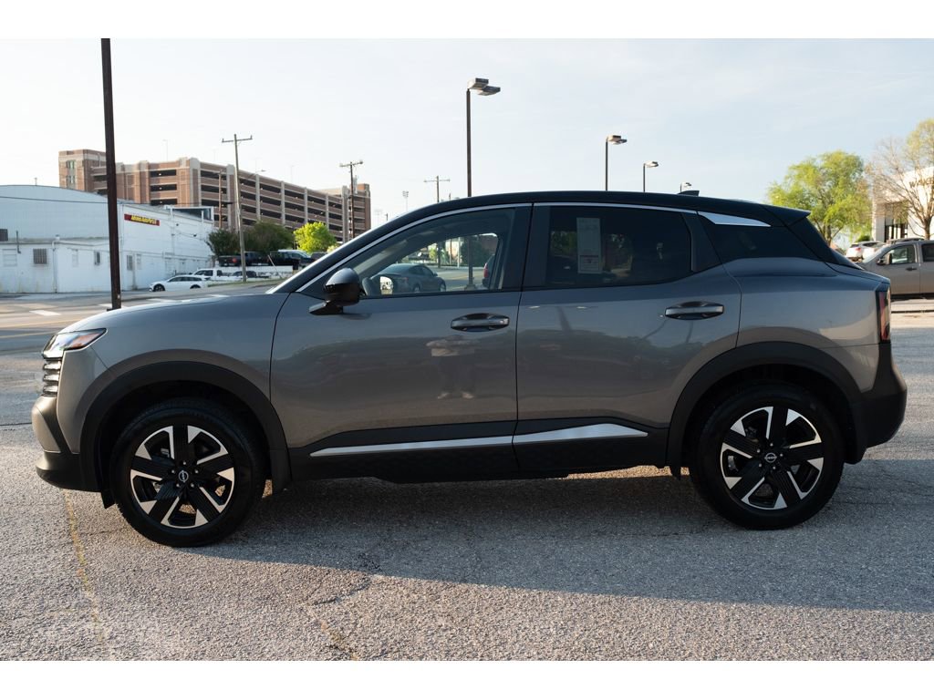 Used 2025 Nissan Kicks SV w/ Interior Electronics Package image 5
