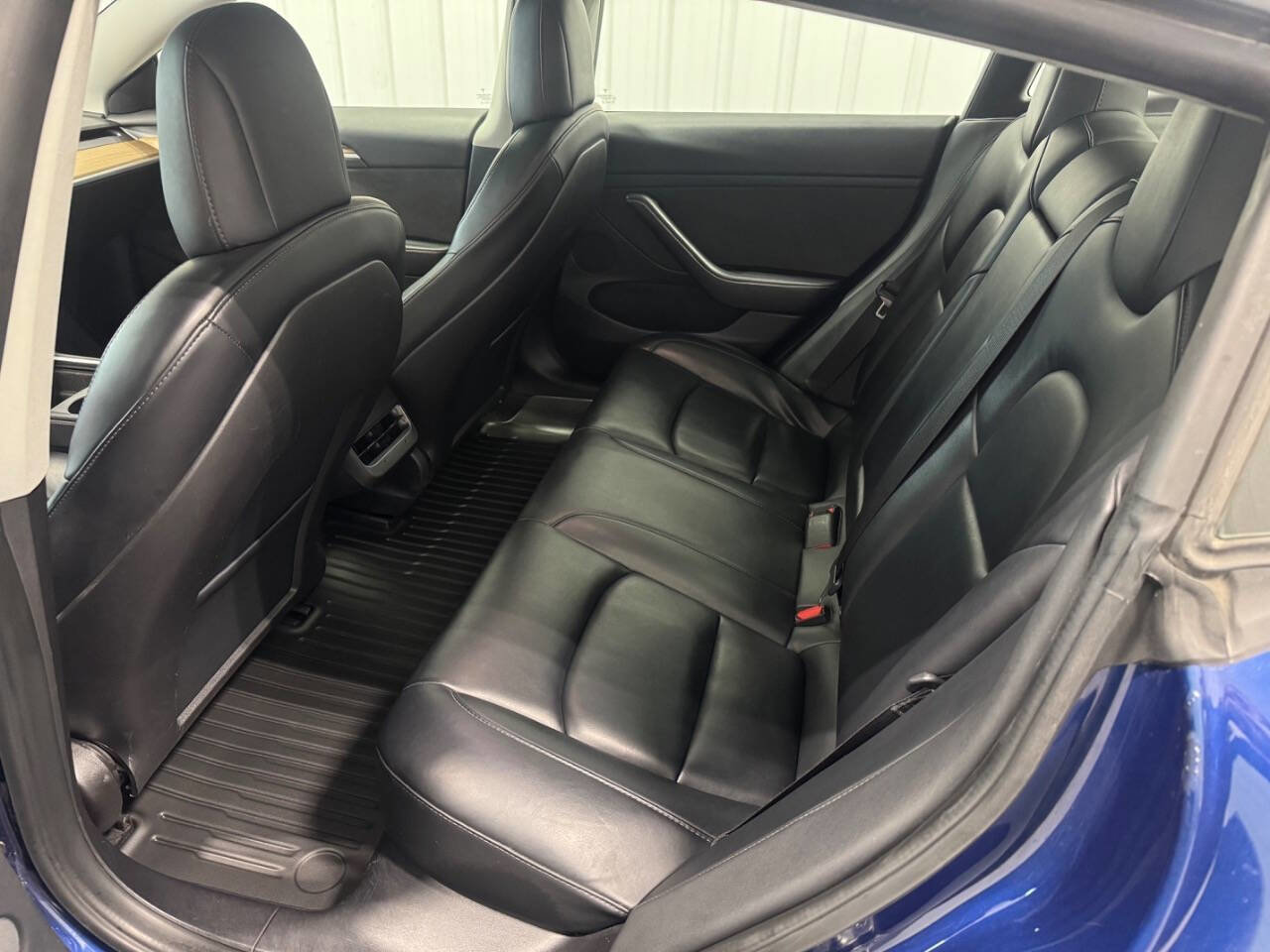 Used 2022 Tesla Model 3 Base 4dr Sedan image 12