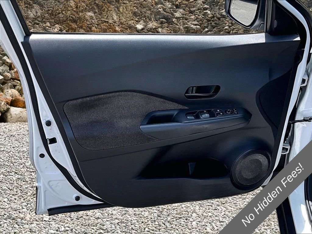 Used 2020 Nissan Kicks S FWD image 19