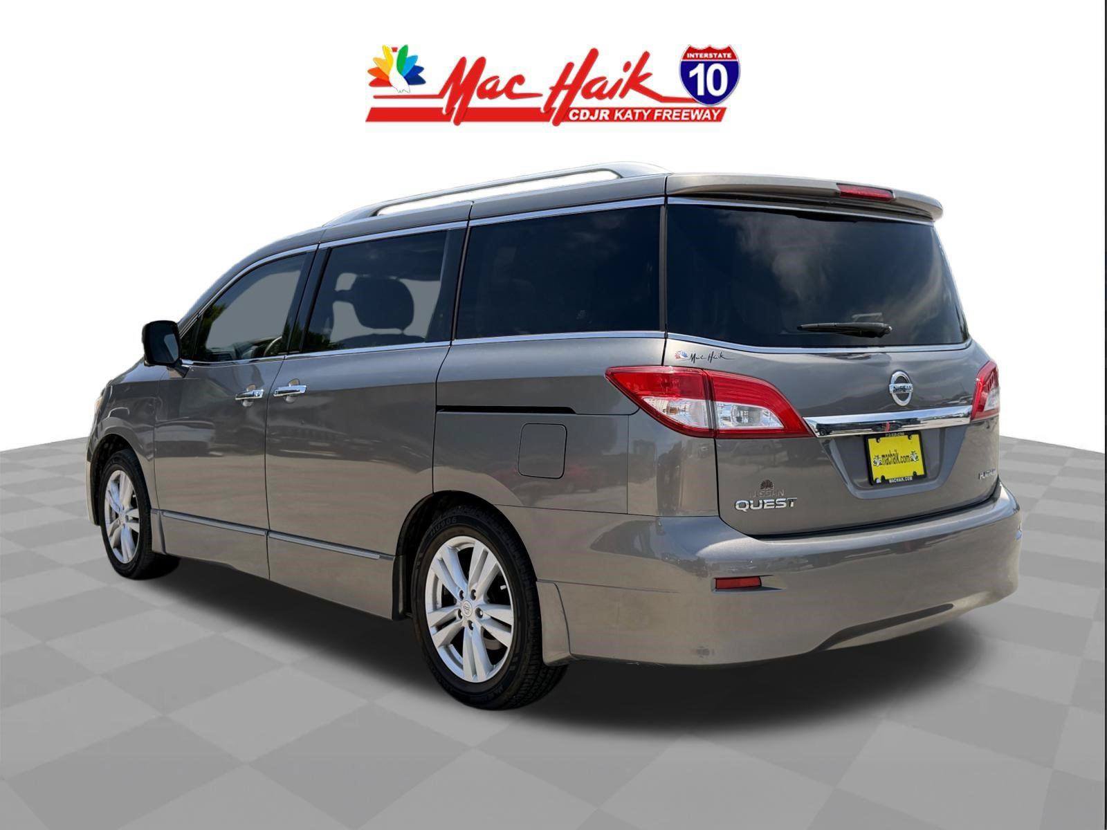 Used 2015 Nissan Quest Platinum FWD image 5