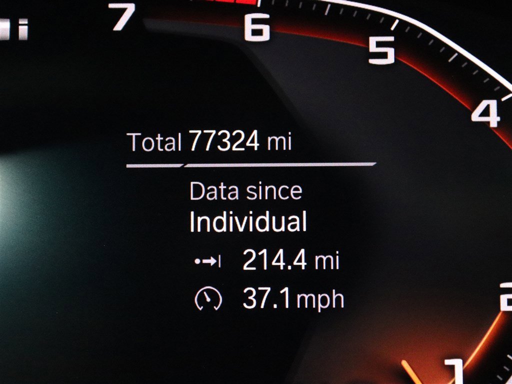 Used 2020 BMW M550i xDrive w/ Executive Package image 19