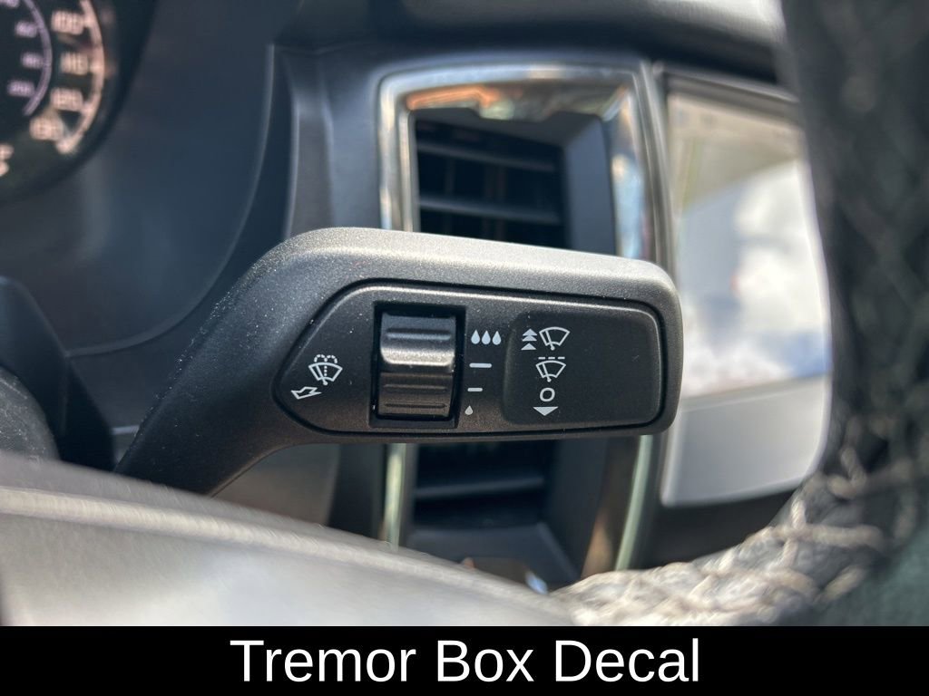 Used 2023 Ford Ranger Lariat w/ Tremor Off-Road Package AWD/4WD image 29