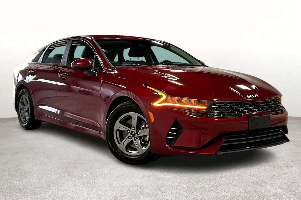 Used 2023 Kia K5 LXS image 1