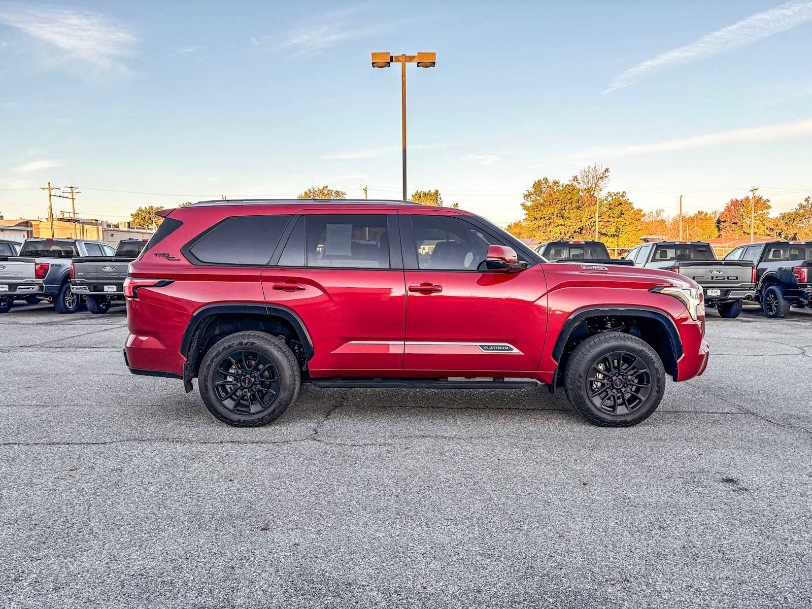 Used 2025 Toyota Sequoia Platinum image 8