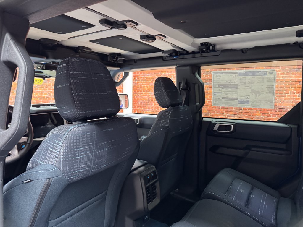 New 2026 Ford Bronco Heritage Edition AWD/4WD image 26