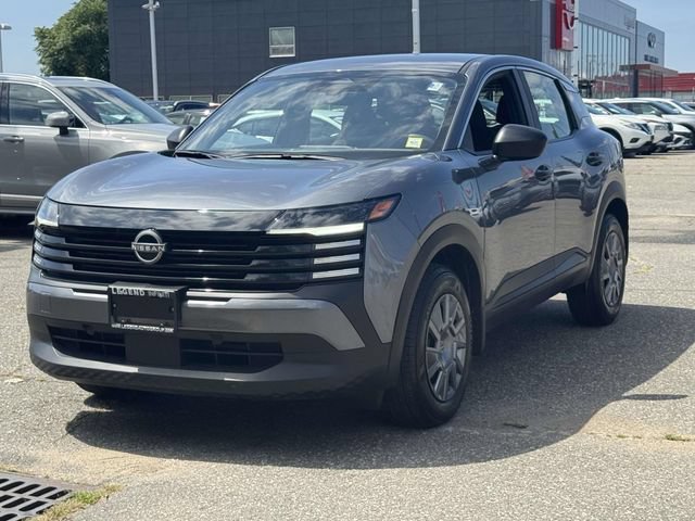 Used 2025 Nissan Kicks S AWD/4WD image 4