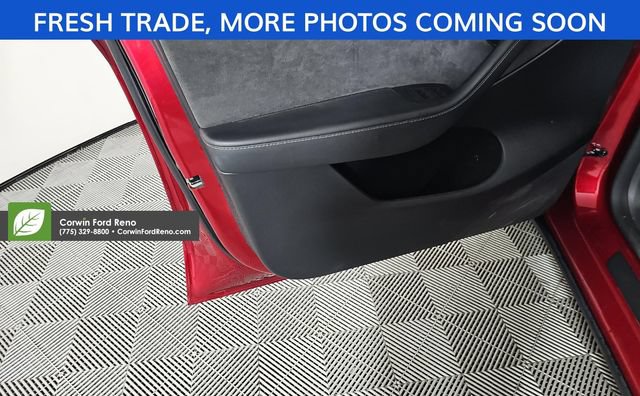 Used 2024 Tesla Model Y Performance AWD/4WD image 10