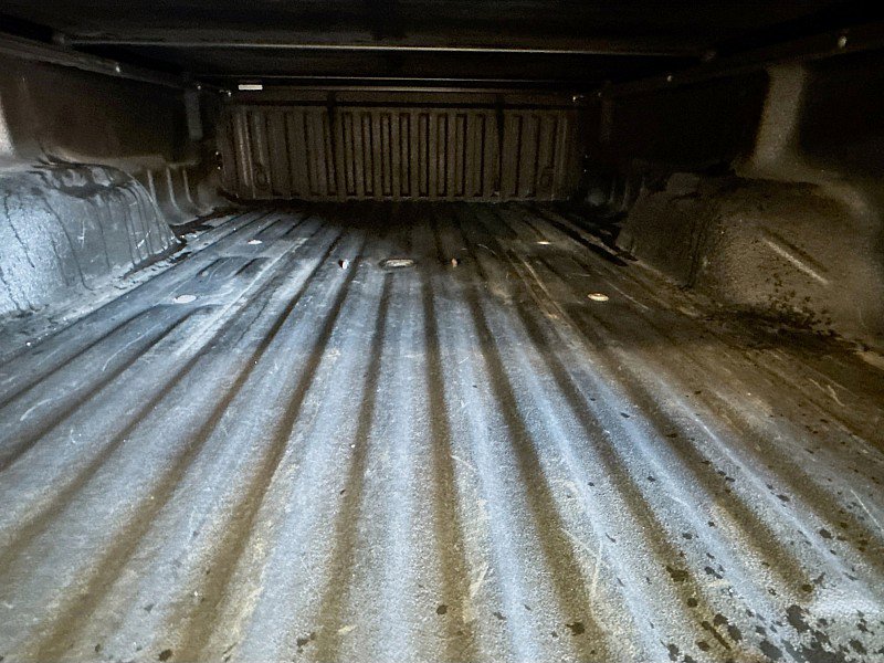 Used 2016 Ford F250 Lariat w/ Snow Plow Prep Package image 23
