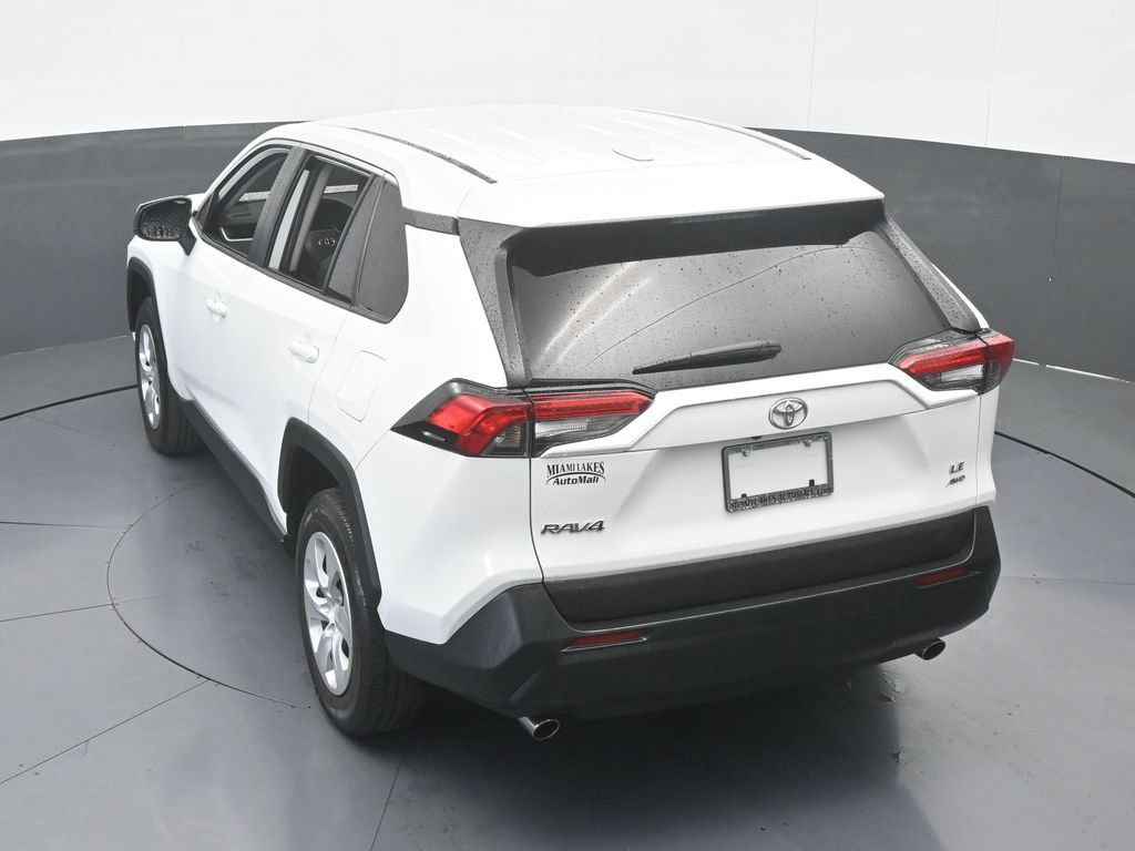 Used 2025 Toyota RAV4 LE AWD/4WD image 45