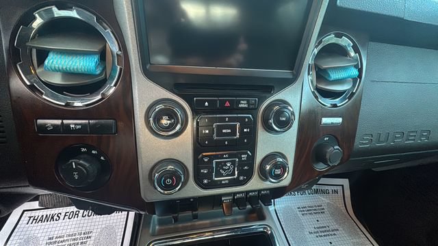 Used 2014 Ford F250 Lariat w/ Lariat Interior Package AWD/4WD image 17