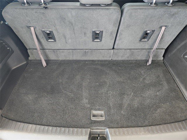 Certified 2025 Chevrolet Traverse LT w/ Sun and Wheel Package image 15