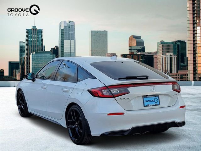 Used 2023 Honda Civic Sport image 3
