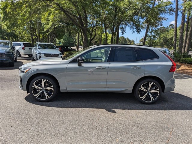 New 2025 Volvo XC60 B5 Ultra w/ Protection Package Premier image 7