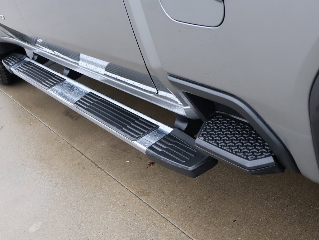 New 2025 GMC Sierra 2500 Denali w/ Denali Reserve Package image 10