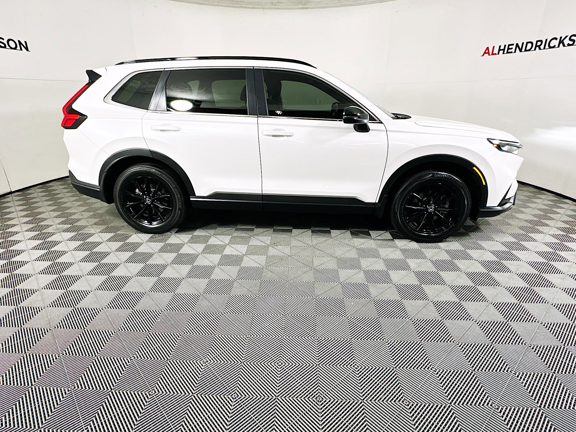 Used 2025 Honda CR-V Sport video 2