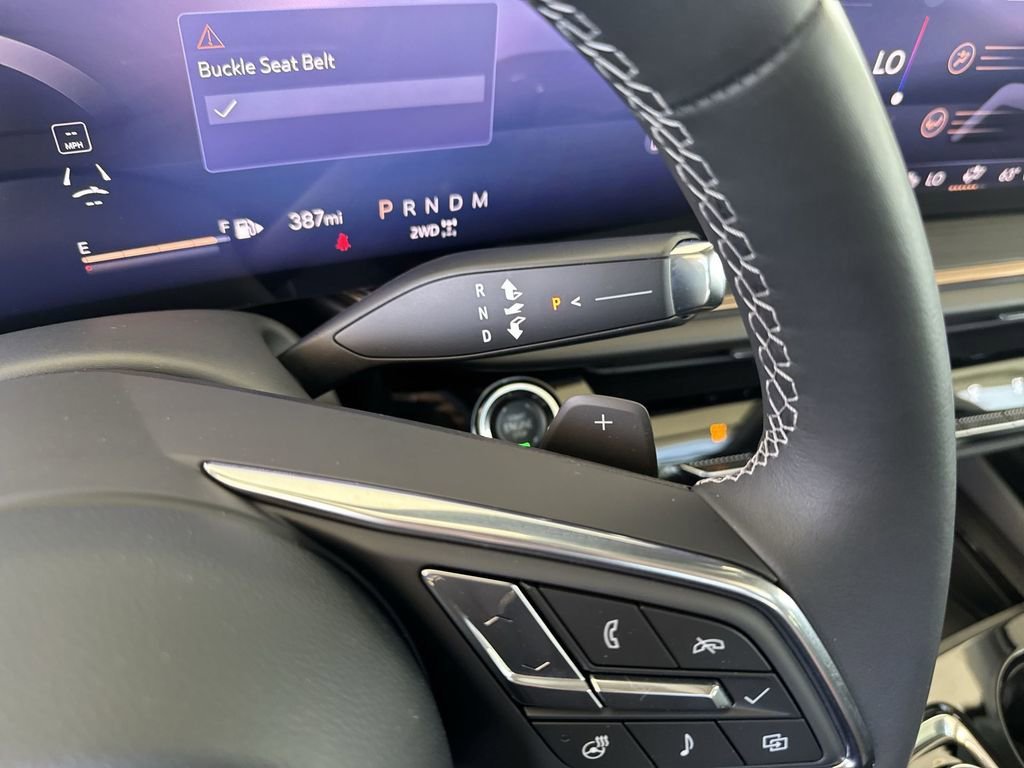 Certified 2025 Buick Envision Avenir AWD/4WD image 34