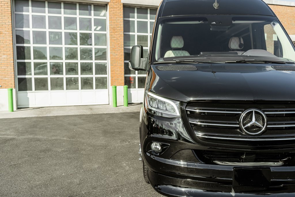 Used 2022 Mercedes-Benz Sprinter 3500 image 46