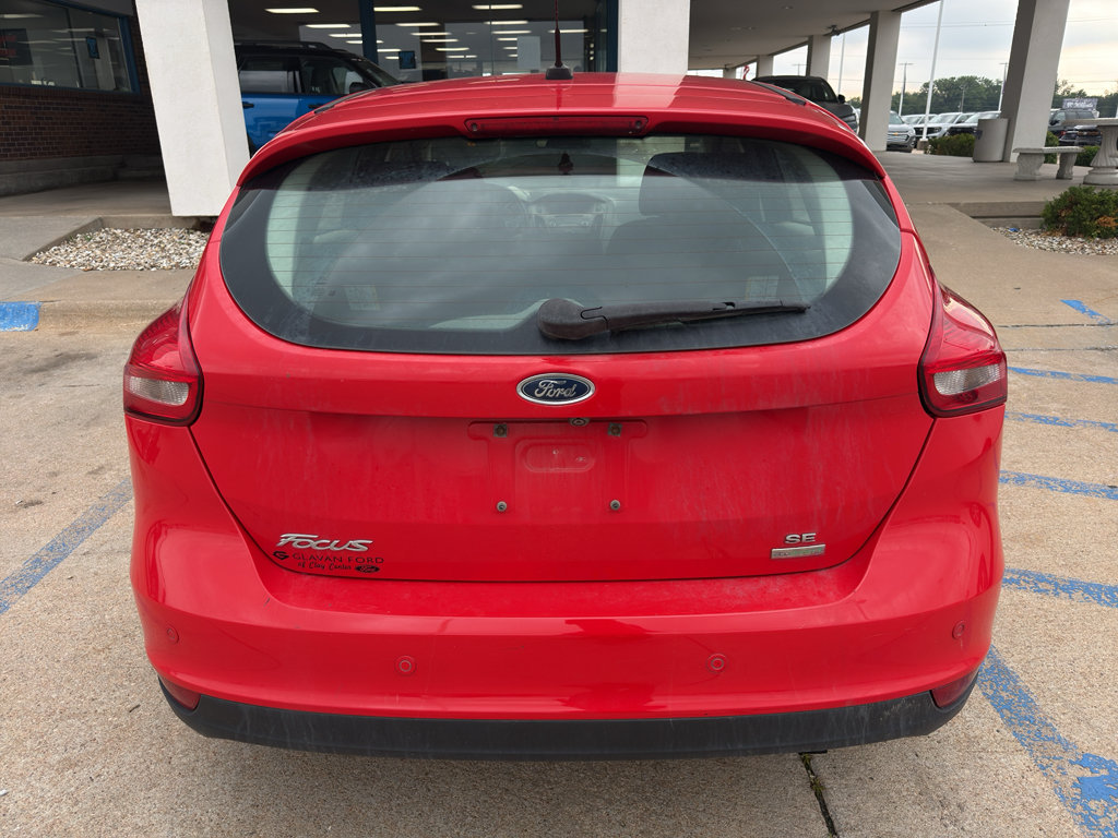 Used 2016 Ford Focus SE FWD image 6