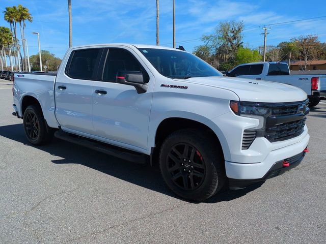 Used 2024 Chevrolet Silverado 1500 RST w/ Redline Edition AWD/4WD image 2