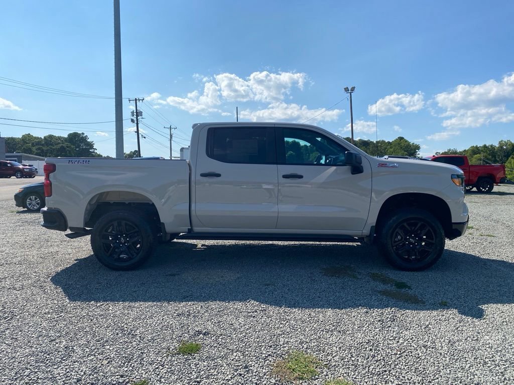 New 2026 Chevrolet Silverado 1500 Custom Trail Boss AWD/4WD image 2