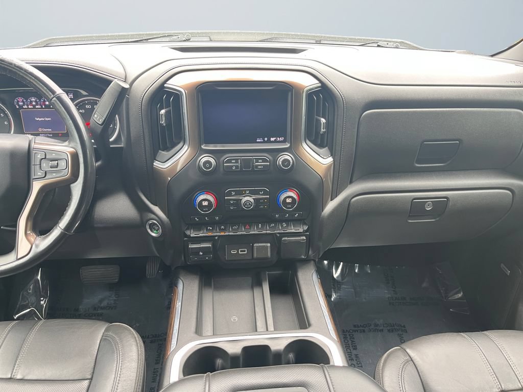 Used 2019 Chevrolet Silverado 1500 High Country w/ Z71 Off-Road Package AWD/4WD image 11