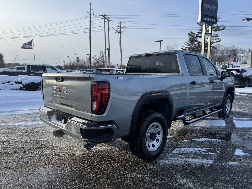 Used 2025 GMC Sierra 2500 Pro w/ Convenience Package image 6