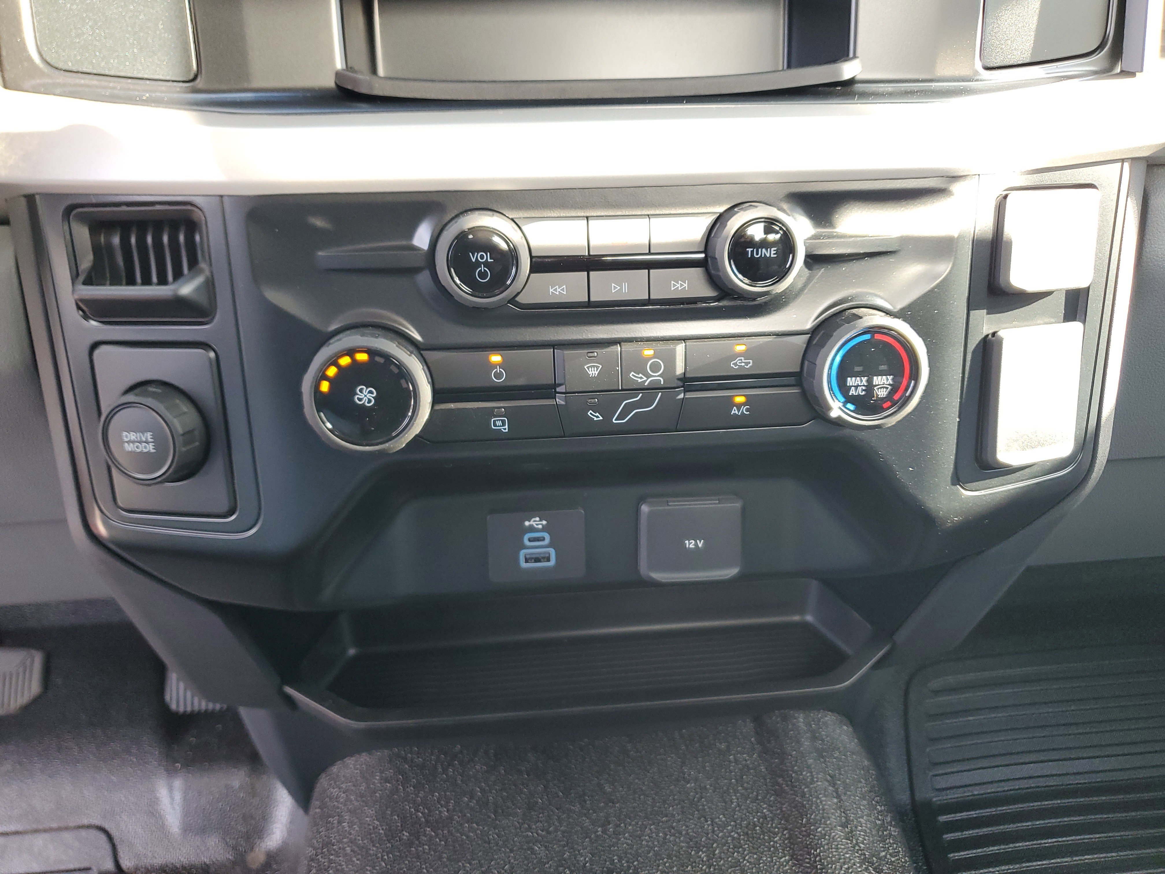 New 2026 Ford F350 XL image 17